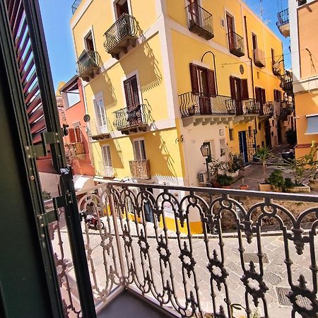 Lipari Suite B&B מראה חיצוני תמונה