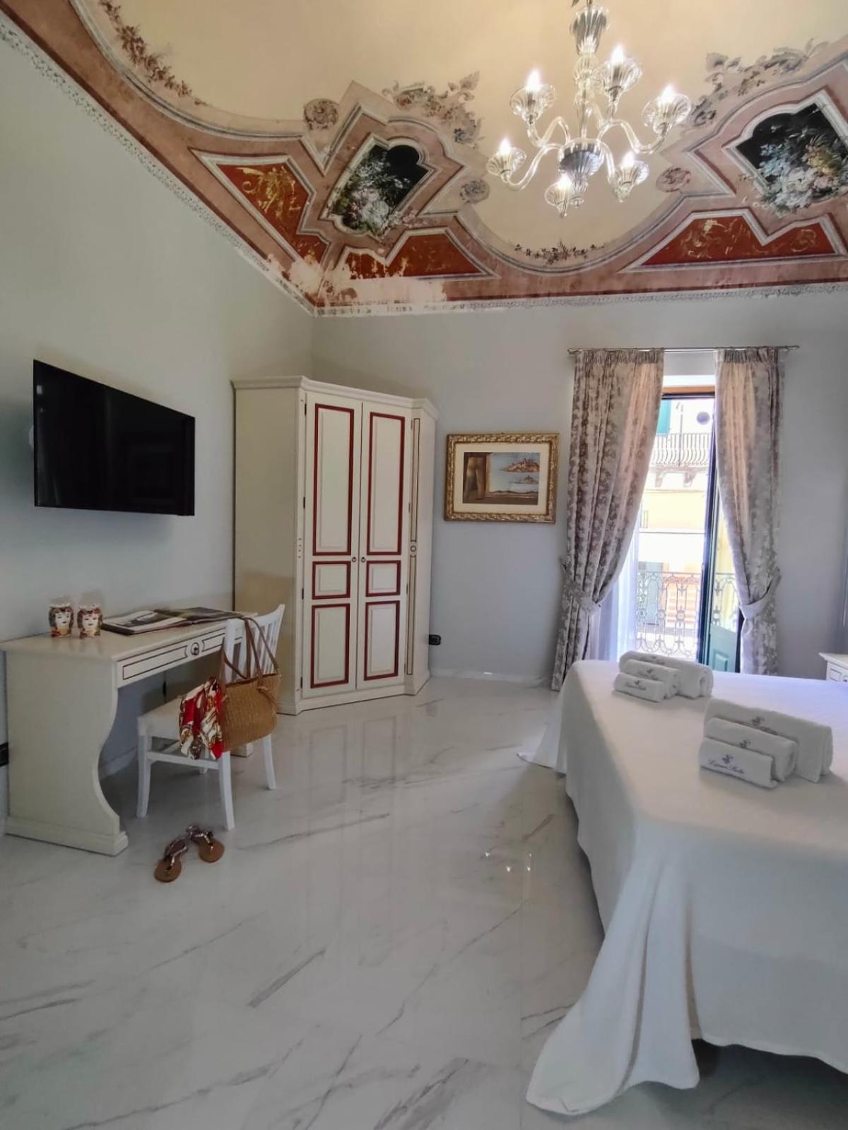 Lipari Suite B&B מראה חיצוני תמונה